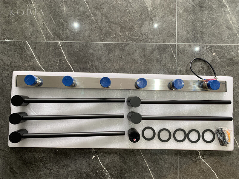 Electric Towel Rail With Thermostat.jpg Electric Towel Rail With Thermostat.jpg